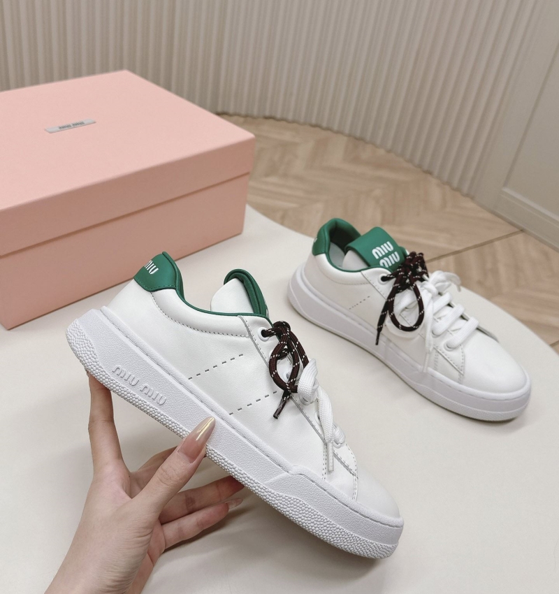 Miu Miu Casual Shoes